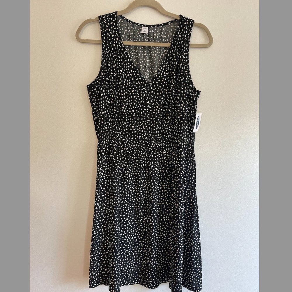 Black and White Old Navy Dress. NWT